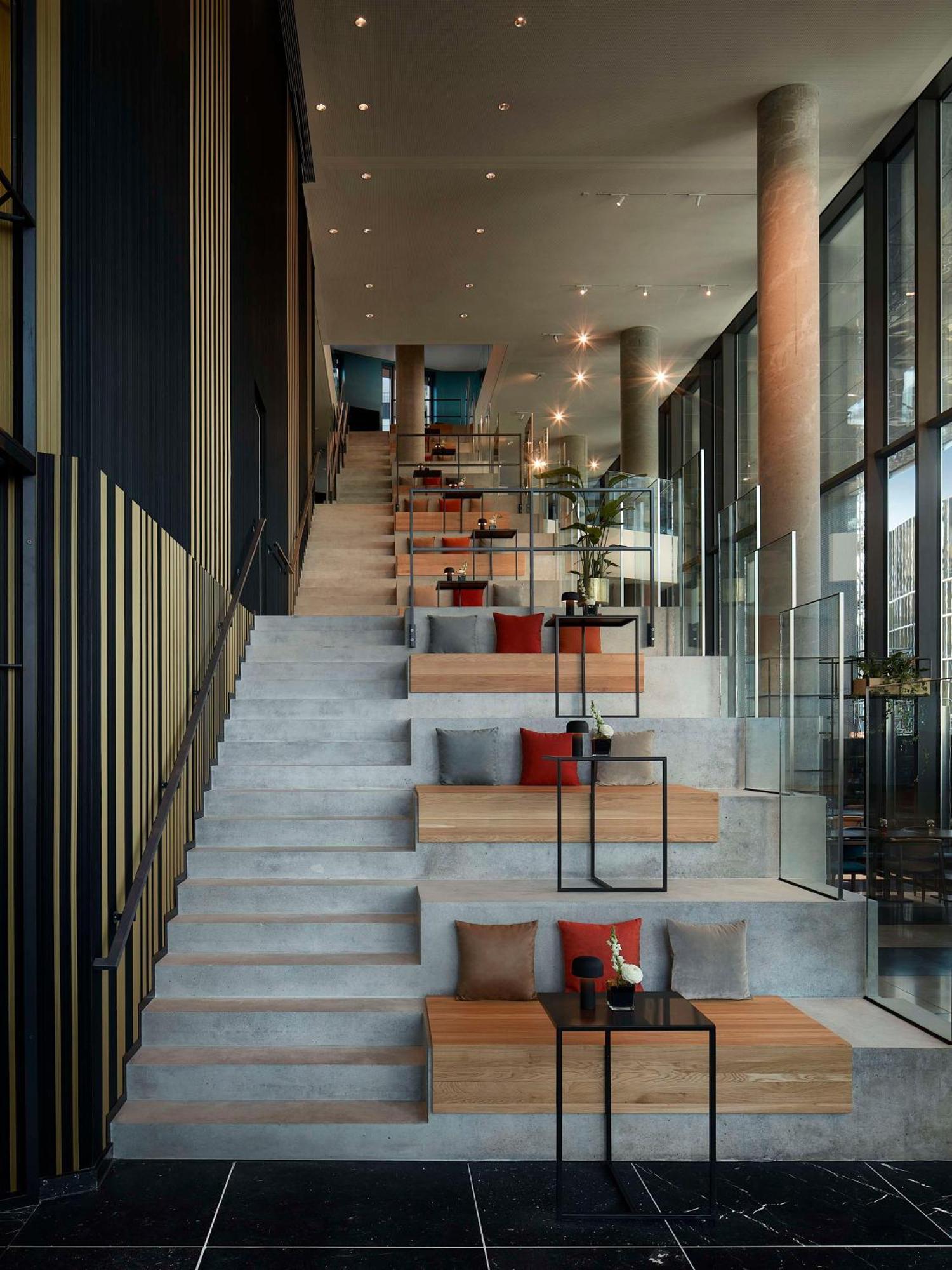 Отель Nh Collection Frankfurt Spin Tower Франкфурт-на-Майне Экстерьер фото