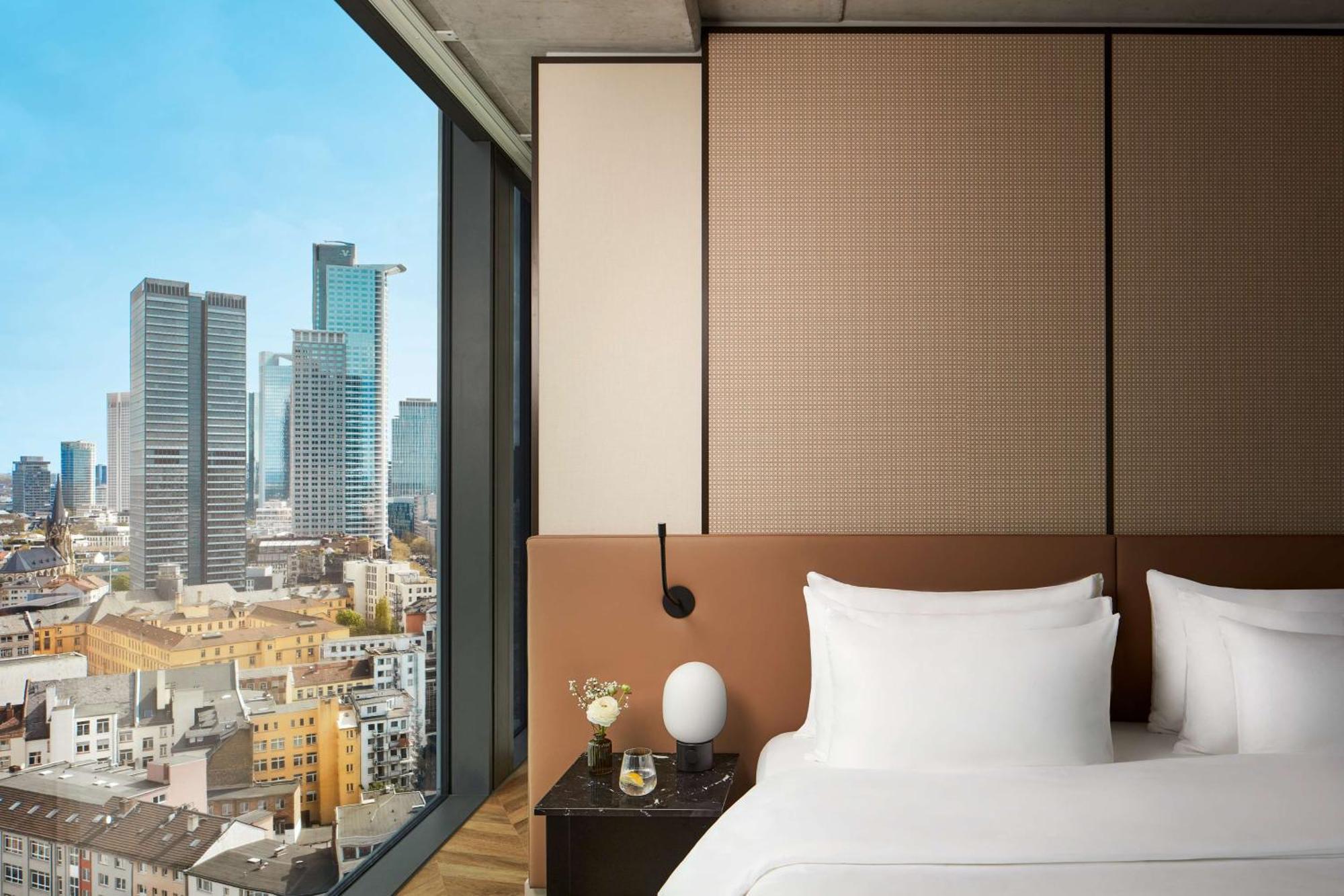 Отель Nh Collection Frankfurt Spin Tower Франкфурт-на-Майне Экстерьер фото